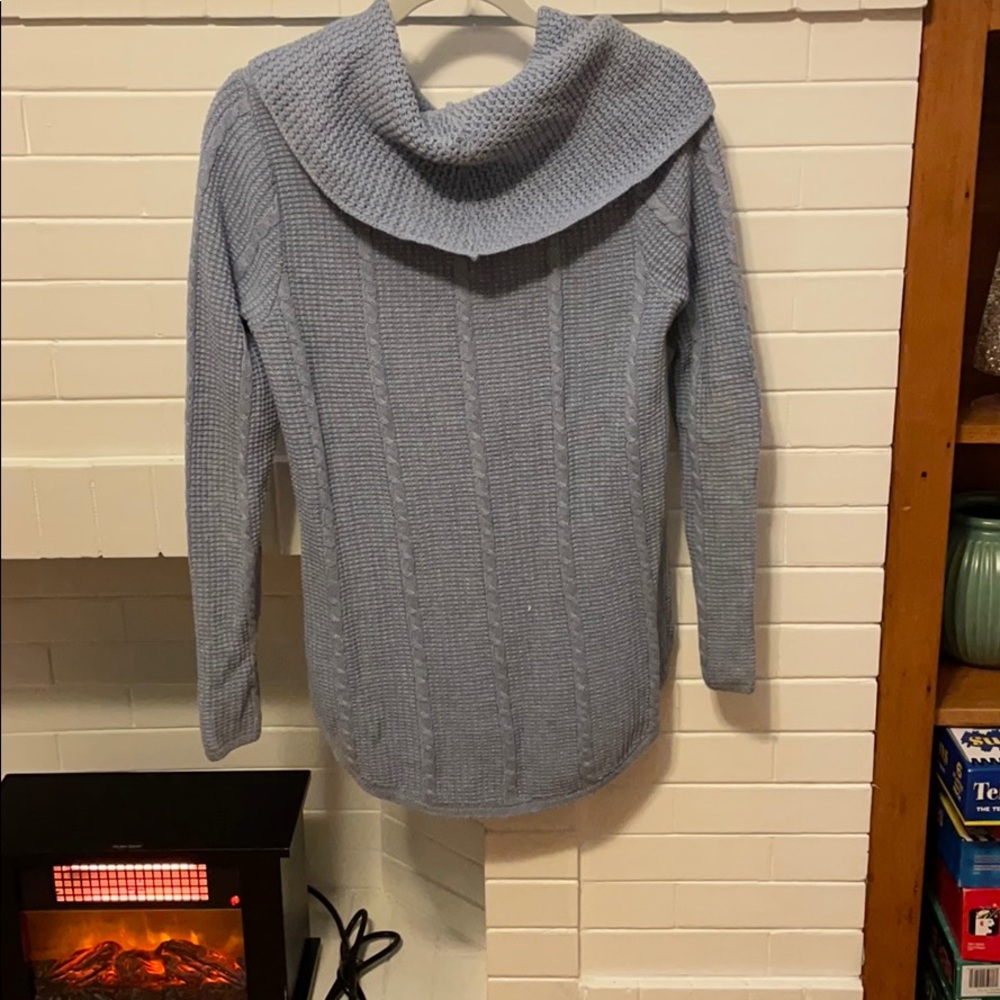Sweater - Picture 2 of 2